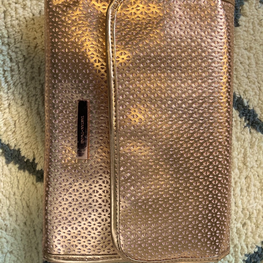 Rose gold hanging toiletry bag